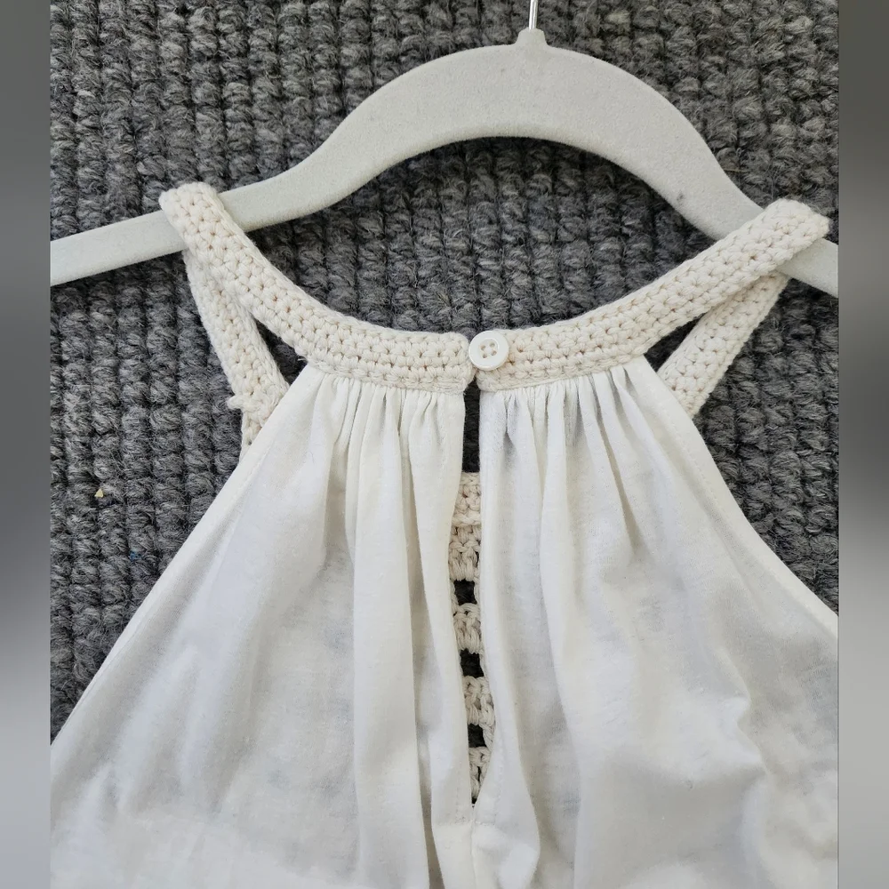 Evereve Joan Crochet Neck Halter Top, Size Small, NWOT - Picture 6 of 8
